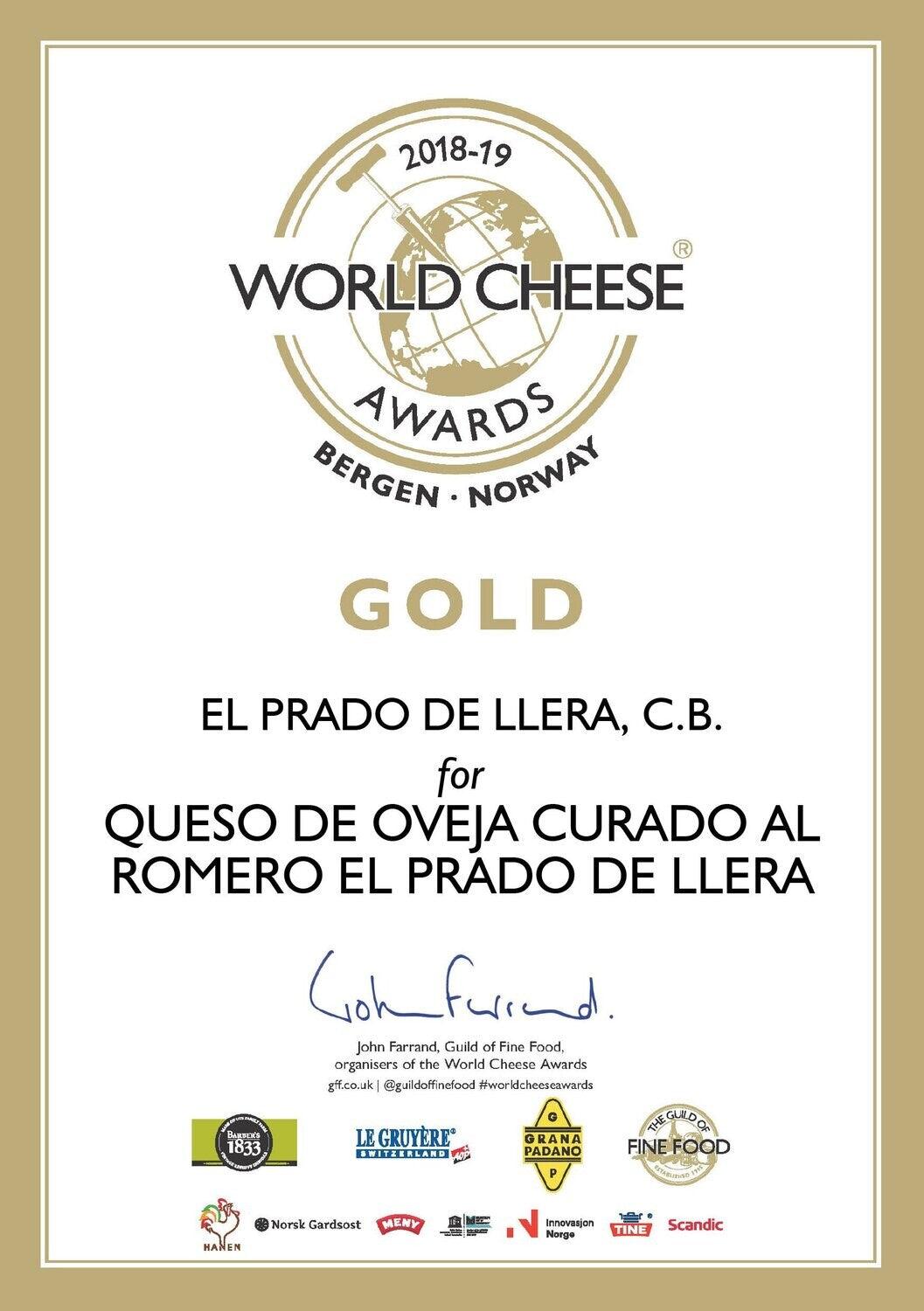 Queso extremeño de oveja curado al romero - El Prado de Llera - Al Corte Extremadura
