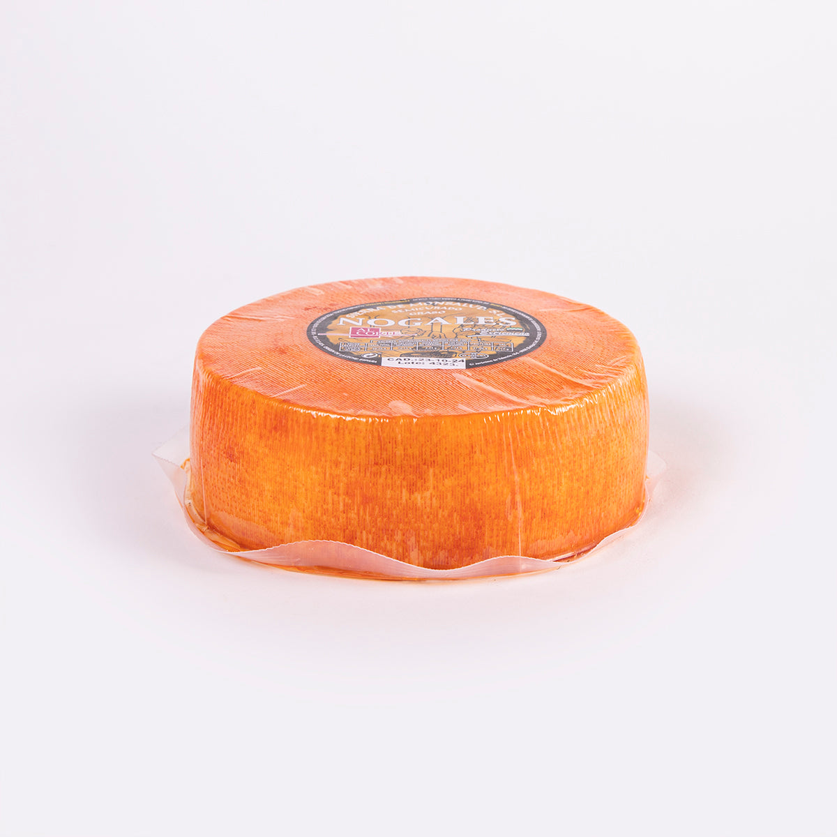 detalle de la corteza con pimentón del queso mezcla vaca y cabra nogales
